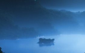 Посмотри — какая мгла…